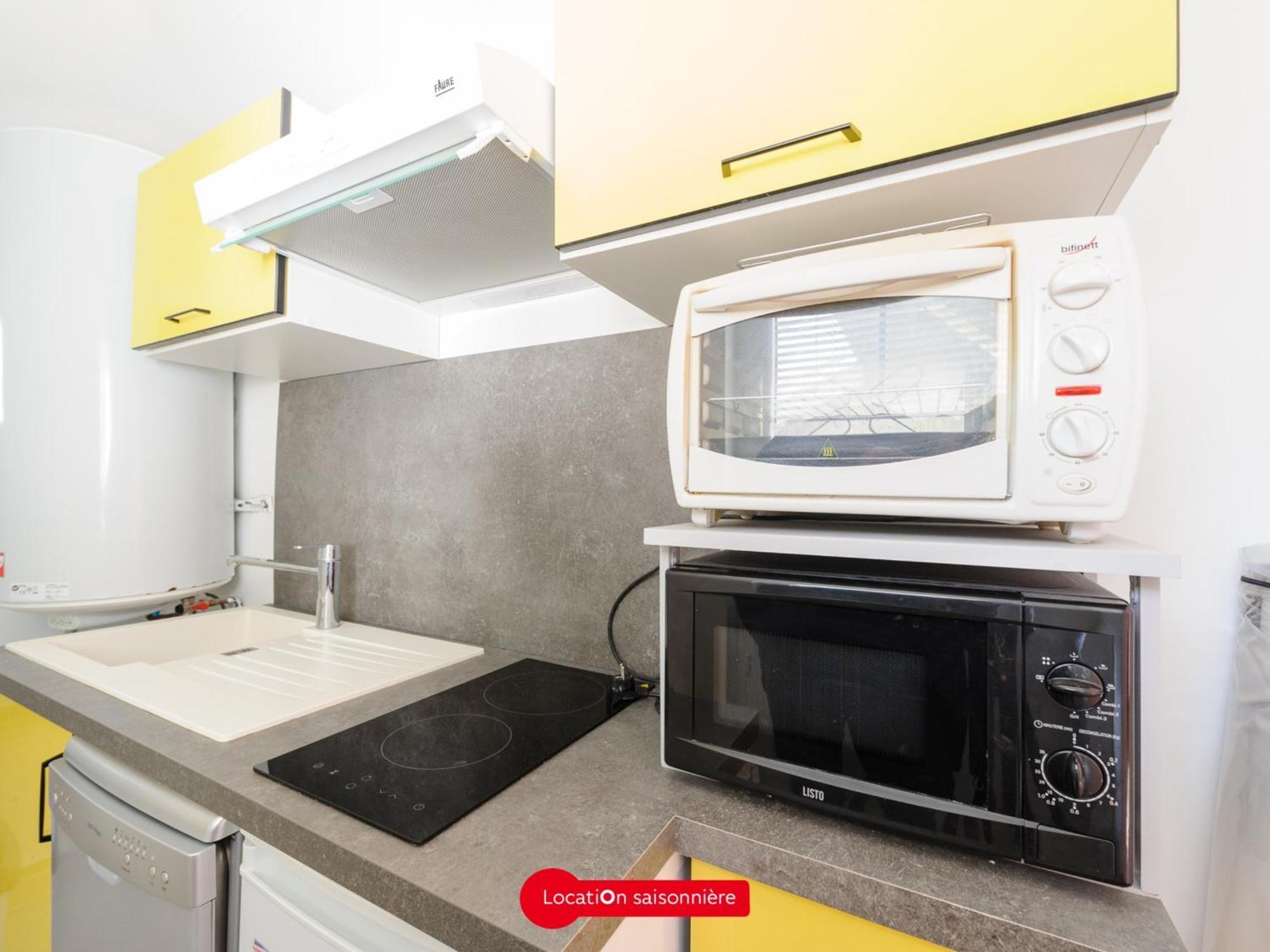 Appartement T2 A 50M De La Plage Avec Cour, Wifi Et Equipements Bebe - 4 Pers, Chatelaillon-Plage - Fr-1-535-17 Kültér fotó