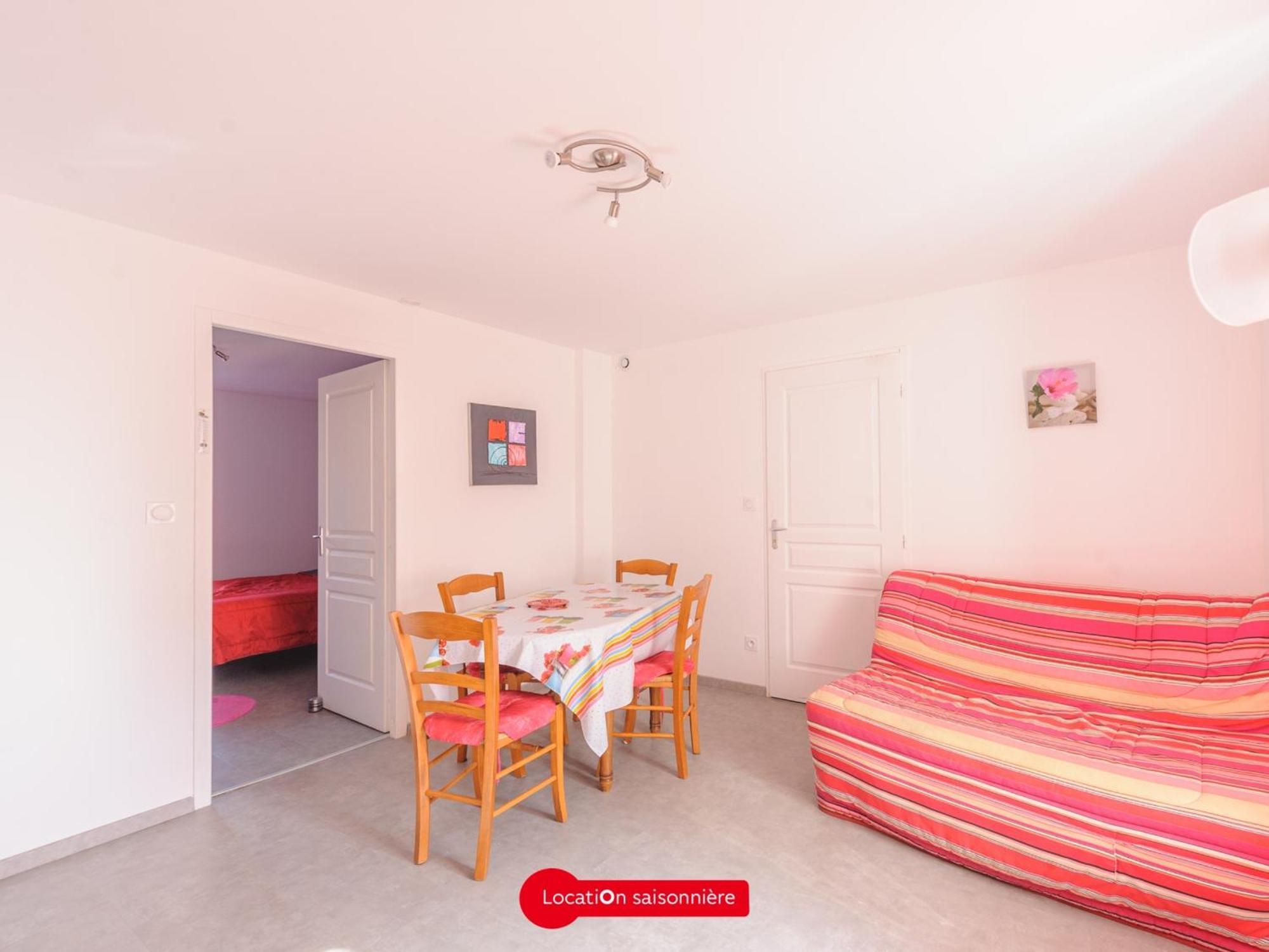 Appartement T2 A 50M De La Plage Avec Cour, Wifi Et Equipements Bebe - 4 Pers, Chatelaillon-Plage - Fr-1-535-17 Kültér fotó